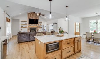 465 Mustang Rd, Camden, SC 29020