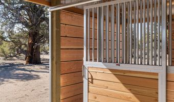 25480 Bachelor Ln, Bend, OR 97701