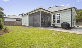 329 Saint George St, Bay St. Louis, MS 39520