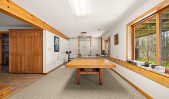 40 Indian Ladder Dr, Altamont, NY 12009