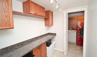 5642 Yorktown Ln, Austintown, OH 44515