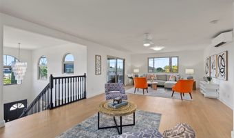 98-124 Keanae St, Aiea, HI 96701