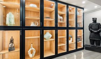 1300 CRYSTAL Dr 606S, Arlington, VA 22202