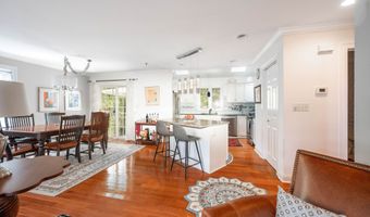 46 Stetson Pl 46, Danbury, CT 06811