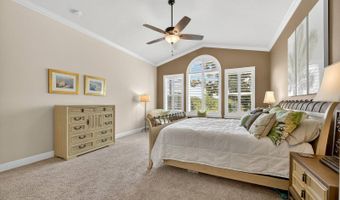 6903 Crestpoint Dr, Apollo Beach, FL 33572