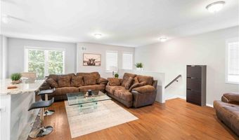 428 Virginia Ave, Staten Island, NY 10305