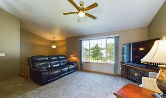 301 W Hackberry St, Brandon, SD 57005