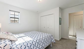 289 Springview St, Ann Arbor, MI 48103