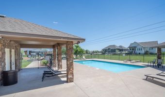 1604 N Shadow Rock Dr, Andover, KS 67002