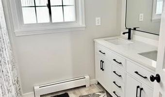 22601 W Main St, Armada, MI 48005