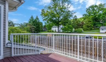 44 Spruce Ct, Bedminster, NJ 07921