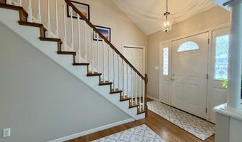 1519 Somerset Dr, Aberdeen, SD 57401