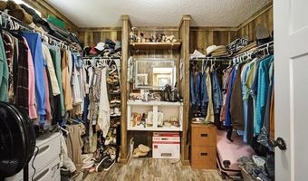 5172 S Sawmill Rd, Atoka, OK 74525