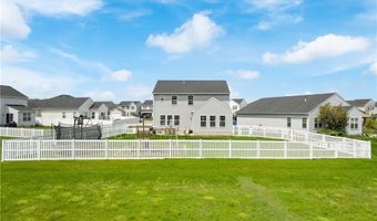 37590 Tail Feather Dr, North Ridgeville, OH 44039