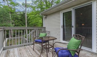 27 Grafton Dr, Bedford, NH 03110