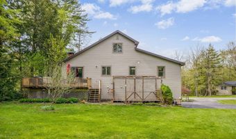 27 Smiley Ave, Winslow, ME 04901