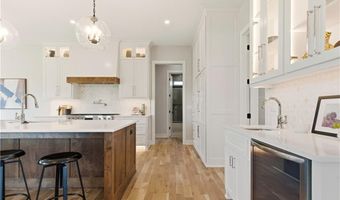 16587 Olive St, Basehor, KS 66007