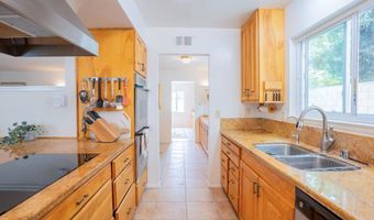 1463 Mandalay Ct, Camarillo, CA 93010