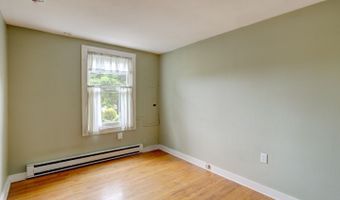 120 Highland Ave, Branford, CT 06405