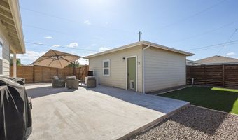 1609 W Uvalde, Alpine, TX 79830