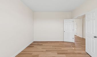 3726 Hayden Valley Dr, Bargersville, IN 46106