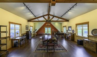 6 Whitney Dr, Cody, WY 82414