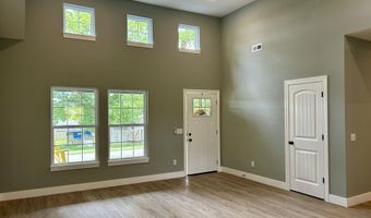 708 Martin Ave, Ava, MO 65608
