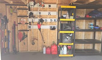1204 Wendy Ln, Altus, OK 73521