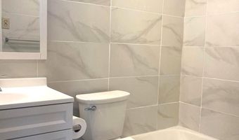 4520 KING St 706, Alexandria, VA 22302