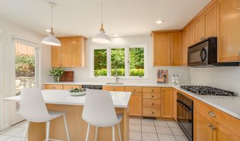4903 EARLSTON Dr, Bethesda, MD 20816