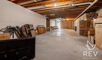 44 Sugar Bars Dr, Cody, WY 82414