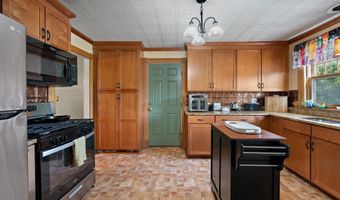 361 14th St, Bangor, ME 04401
