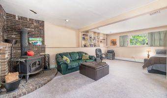 31 Lounsberry Hollow Rd, Alloway, NJ 07461