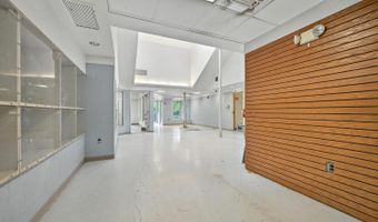 10 Pethaven Ln, Augusta, ME 04330