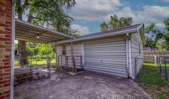 239 Greenway Rd, Arkansas City, KS 67005