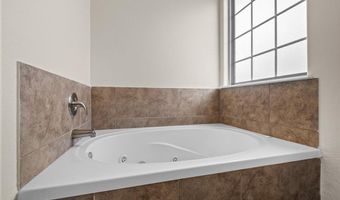 5410 Sahara St, Bentonville, AR 72713