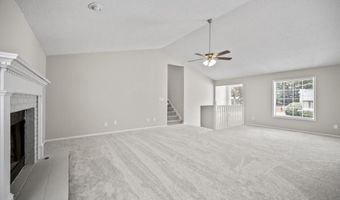 990 Trestle Dr, Austell, GA 30106