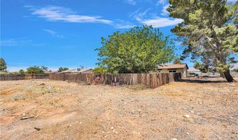 15530 Dakota Rd, Apple Valley, CA 92307
