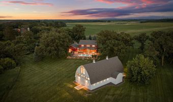 25551 885th Ave, Austin, MN 55912