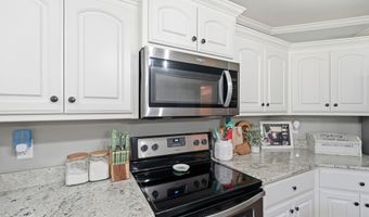 1135 J W Cv, Benton, AR 72019