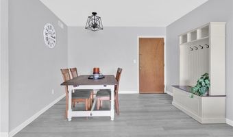 1137 Hartford Ave 5B, Johnston, RI 02919