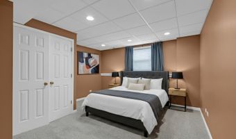 1470 Boulder Bluff Ln, Algonquin, IL 60102
