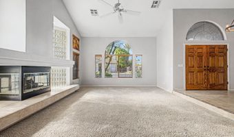 2721 W TULSA St, Chandler, AZ 85224