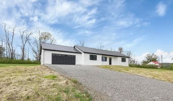 7624 Edria Ln, Athens, OH 45701