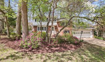 3808 WINTERSET Dr, Annandale, VA 22003