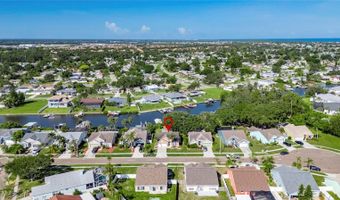 318 LOOKOUT Dr, Apollo Beach, FL 33572