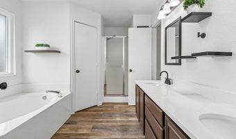 101 Apache Trl, Alvarado, TX 76009