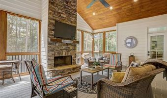 5341 Hill Rd NW, Acworth, GA 30101