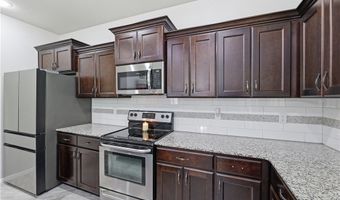 6407 SW Chestnut Hill Rd, Bentonville, AR 72713
