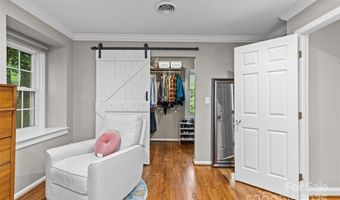 2418 Ainsdale Rd, Charlotte, NC 28226
